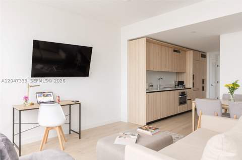 225 N Miami Ave 3412, Miami FL - photo 7 of 92