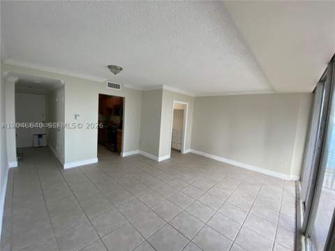 7545 E Treasure Dr 3I, North Bay Village FL - photo 8 of 16