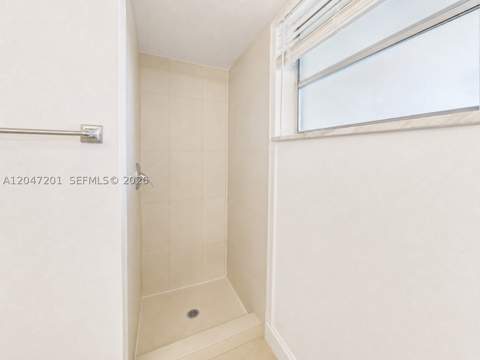 8870 Fontainebleau Blvd 106, Miami FL - photo 15 of 31