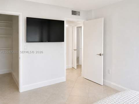 8870 Fontainebleau Blvd 106, Miami FL - photo 8 of 31