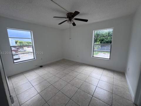 1725 W 60th St F222, Hialeah FL - photo 16 of 24