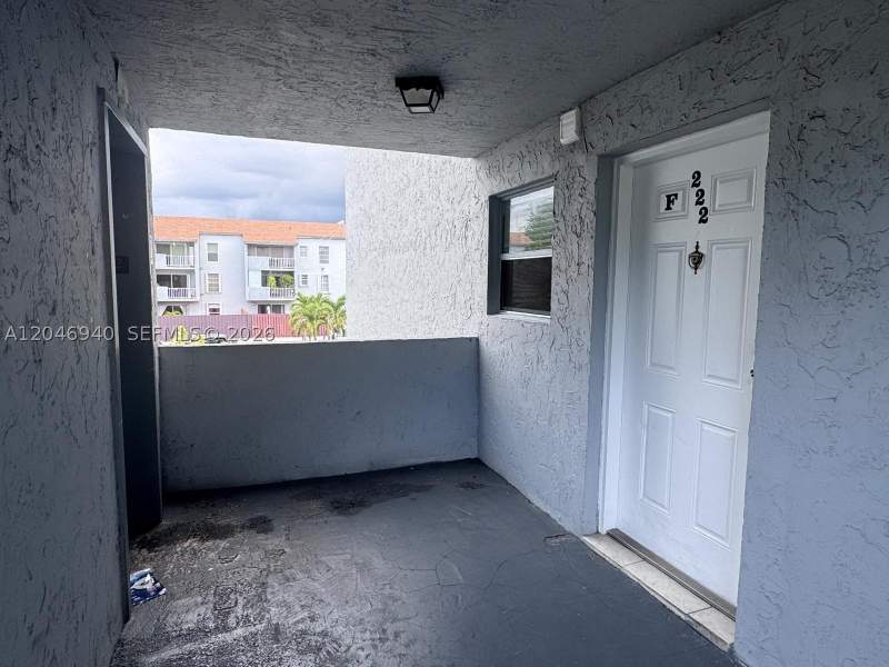 2 bedroom Condominium at 1725 W 60th St F222, Los Suenos Condo, Hialeah — photo 5
