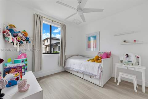 4605 NW 83rd Path, Doral FL - photo 12 of 30