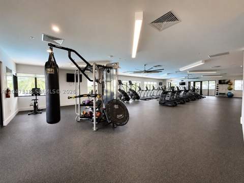 4605 NW 83rd Path, Doral FL - photo 18 of 30