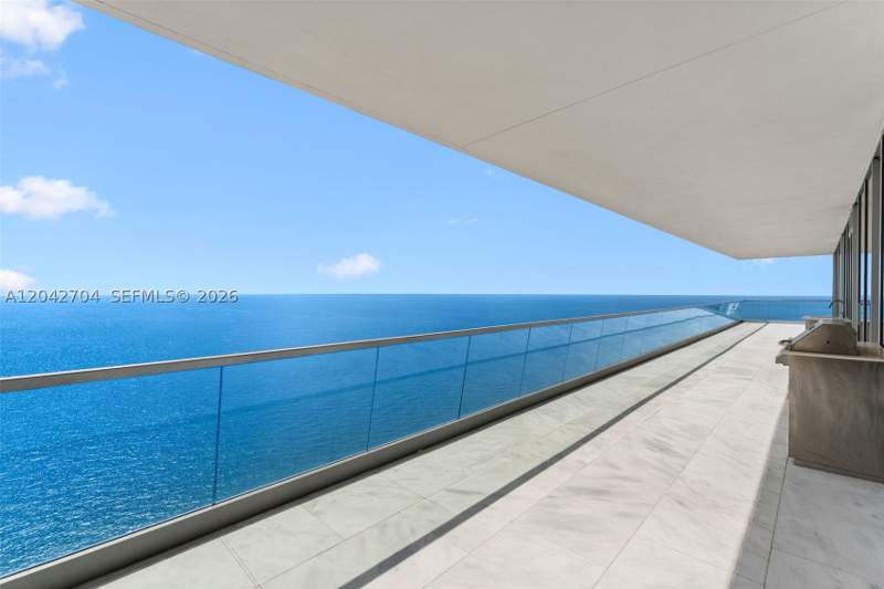 5 bedroom Condominium at 18501 Collins Ave 4003-04, Turbnberry Ocean Club, Sunny Isles Beach — photo 2