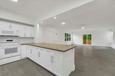 13415 NW 22nd Ave, Miami FL - photo 10 of 25
