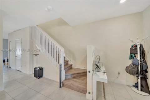 11295 W 34th Way, Hialeah FL - photo 10 of 62