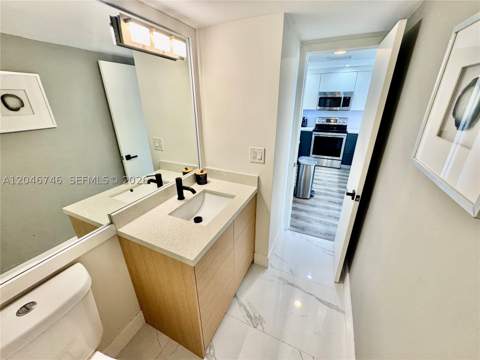 20379 W Country Club Dr 1537, Aventura FL - photo 10 of 26