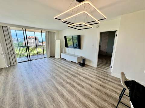 20379 W Country Club Dr 1537, Aventura FL - photo 12 of 26