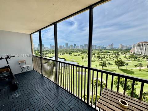 20379 W Country Club Dr 1537, Aventura FL - photo 13 of 26