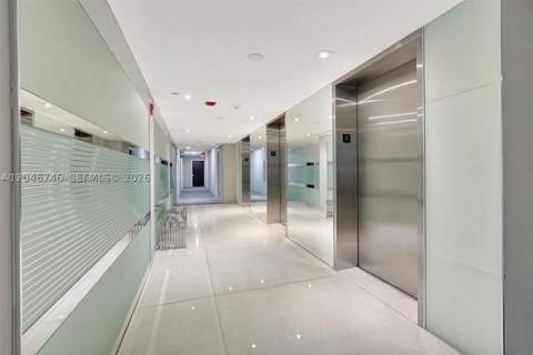 20379 W Country Club Dr 1537, Aventura FL - photo 21 of 26