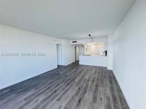 3675 N Country Club Dr 2007, Aventura FL - photo 12 of 51