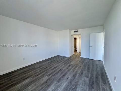 3675 N Country Club Dr 2007, Aventura FL - photo 17 of 51