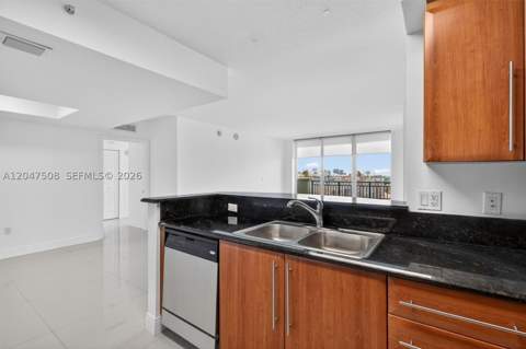 3232 SW 22nd St 903, Miami FL - photo 17 of 65