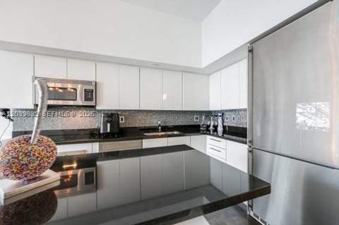 92 SW 3rd St 5108, Miami FL - photo 7 of 24