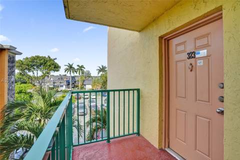 606 W 81st St 323, Hialeah FL - photo 20 of 20