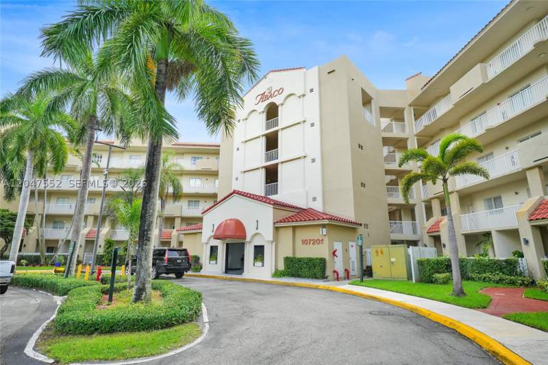 3 bedroom Condominium at 10720 NW 66th St 205, Captiva Condo D, Doral — photo 4