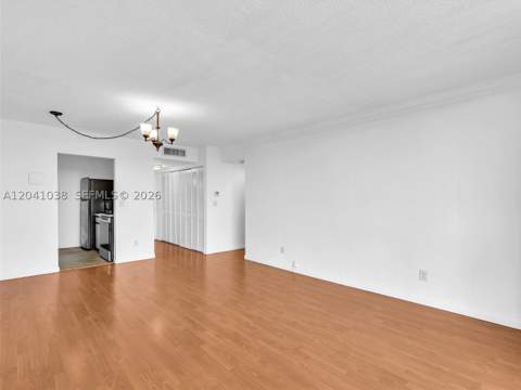 2020 NE 135th St 601, North Miami FL - photo 10 of 30