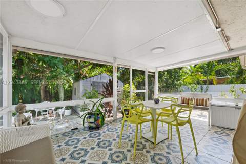 3750 Percival Ave, Miami FL - photo 6 of 24