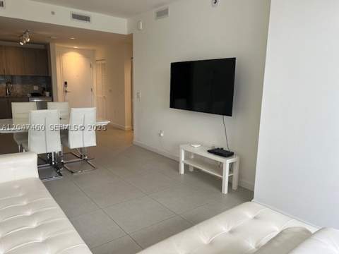 5350 NW 84th Ave 512, Doral FL - photo 11 of 32