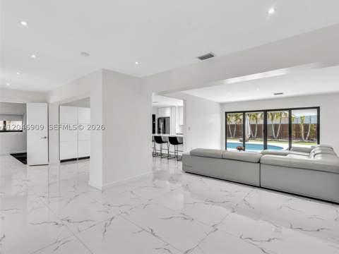 19225 NE 18th Ave, Miami FL - photo 8 of 56
