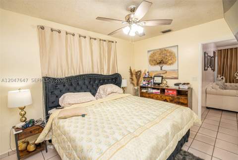 525 E 24th St, Hialeah FL - photo 13 of 26