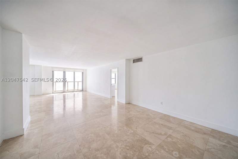 2 bedroom Condominium at 5701 Collins Ave 1415, Arlen Beach Condo, Miami Beach — photo 2