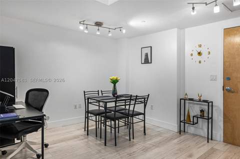 350 S Miami Ave 2108, Miami FL - photo 7 of 43