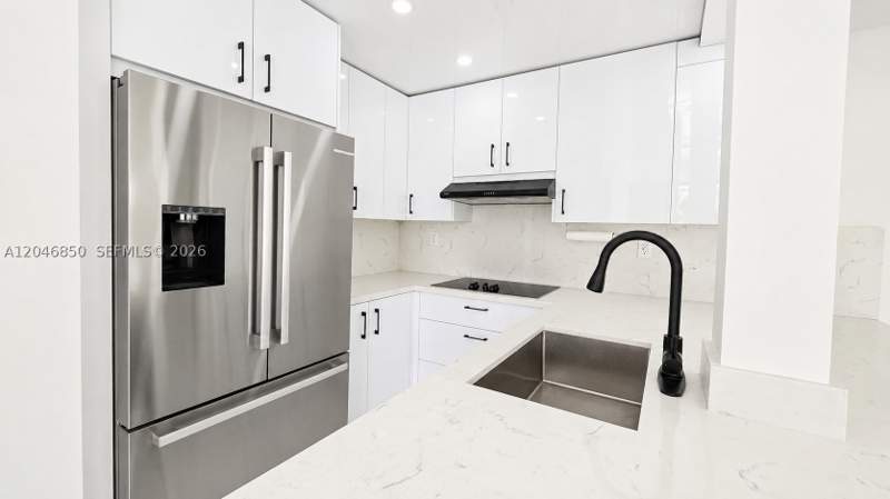 2 bedroom Condominium at 9682 Fontainebleau Blvd 203, Golfview Club Fontaineble, Miami — photo 5