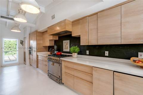 330 Gulf Rd, Key Biscayne FL - photo 20 of 46