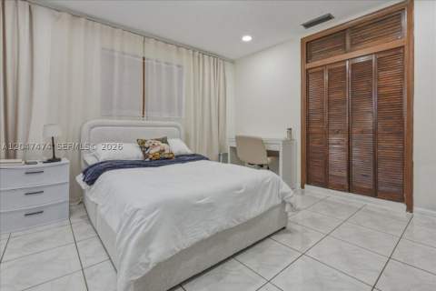 7850 W 16th Ave, Hialeah FL - photo 14 of 36