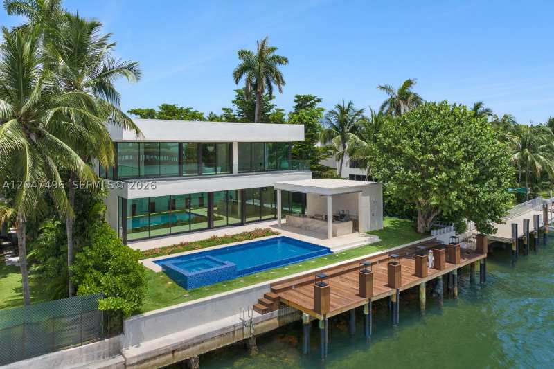 7 bedroom SingleFamilyResidence at 9720 W Broadview Dr, Bay Harbor Island, Bay Harbor Islands — photo 1