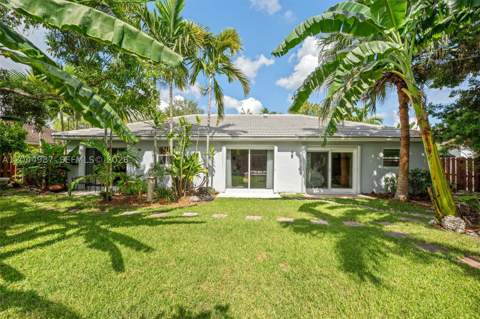18061 SW 152nd Ct, Miami FL - photo 24 of 35
