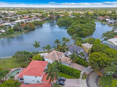 16335 SW 81 St, Miami FL - photo 12 of 14