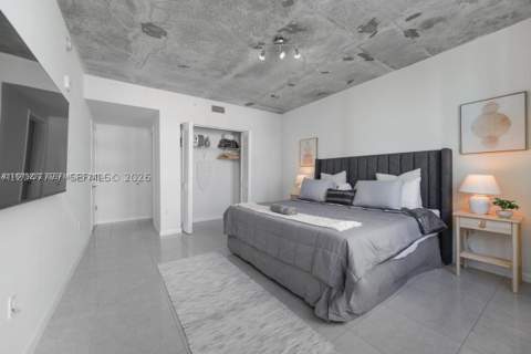3250 NE 1st Ave 901, Miami FL - photo 10 of 23