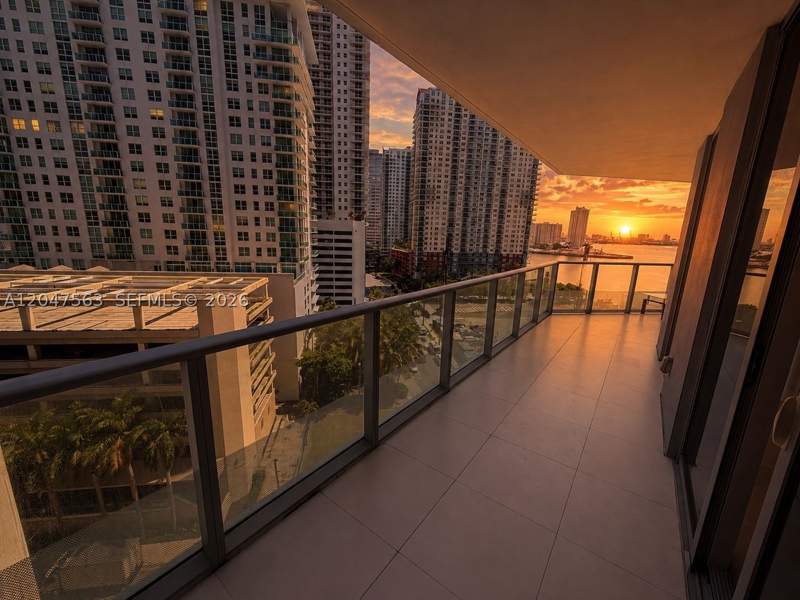 1 bedroom Condominium at 1300 Brickell Bay Dr 1110, Brickell House Condo, Miami — photo 2