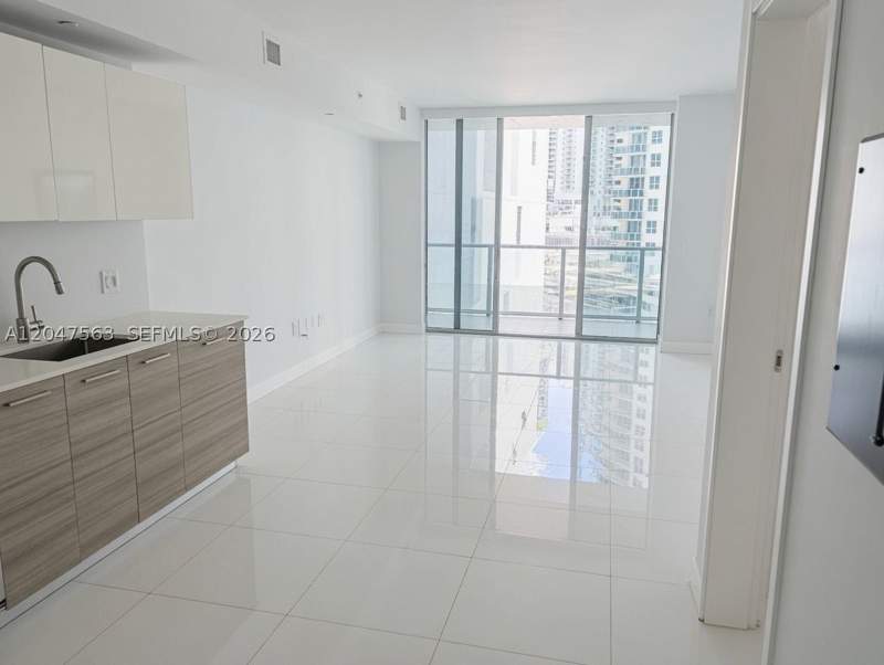 1 bedroom Condominium at 1300 Brickell Bay Dr 1110, Brickell House Condo, Miami — photo 5