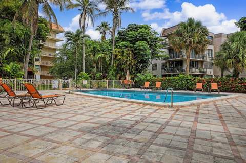 13120 SW 92nd Ave B-207, Miami FL - photo 15 of 17