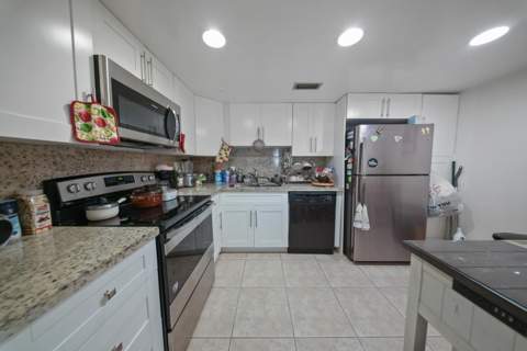 20860 San Simeon Way 109-6, Miami FL - photo 10 of 20