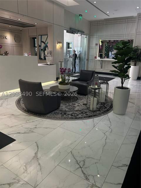 185 SE 14th Ter 1812, Miami FL - photo 9 of 10