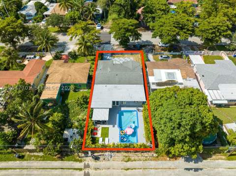 1240 NE 159th St, North Miami Beach FL - photo 14 of 25