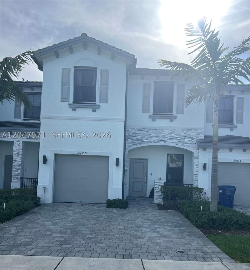 4 bedroom SingleFamilyResidence at 20368 NW 4th Path, Vista Lago, Miami Gardens — photo 3