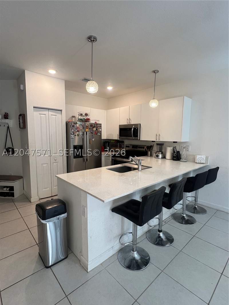 4 bedroom SingleFamilyResidence at 20368 NW 4th Path, Vista Lago, Miami Gardens — photo 5
