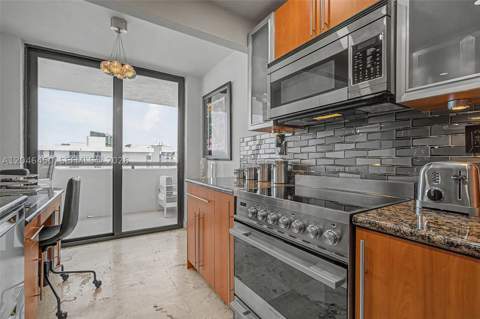 2555 Collins Ave 1814, Miami Beach FL - photo 21 of 42