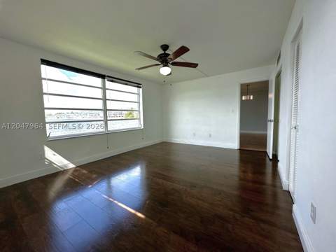 1300 NE 191st St A112, Miami FL - photo 14 of 36