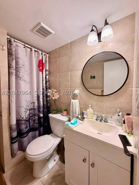 1300 NE 191st St A112, Miami FL - photo 24 of 36