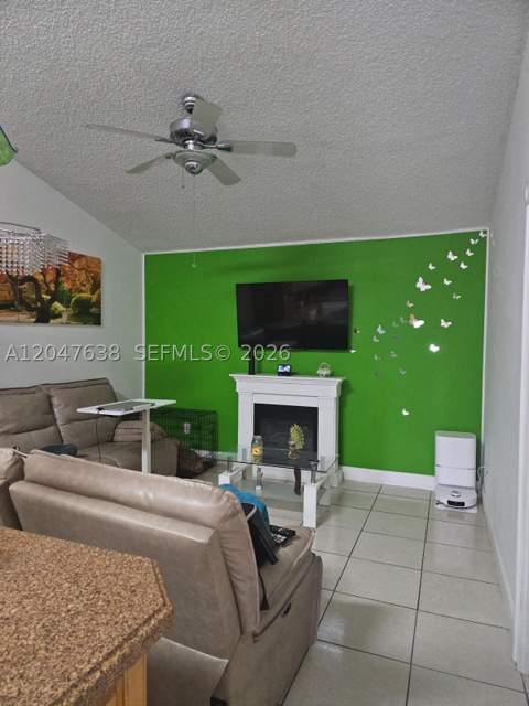 8805 NW 113th St, Hialeah Gardens FL - photo 16 of 29