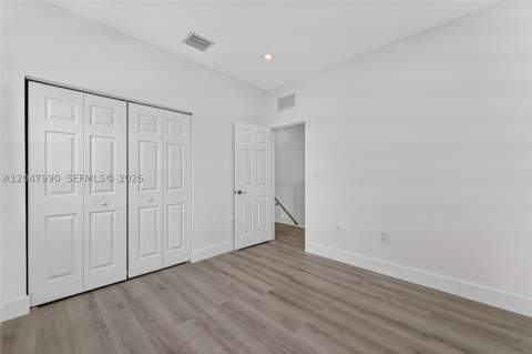 10908 W 32nd Ln, Hialeah FL - photo 22 of 39