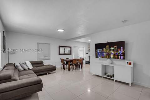 801 NW 17th Ct, Miami FL - photo 13 of 37