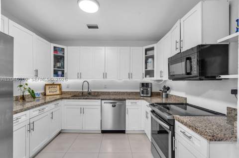 801 NW 17th Ct, Miami FL - photo 18 of 37